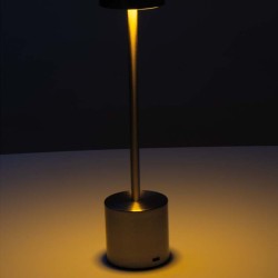 Stolní lampa z nerezové oceli