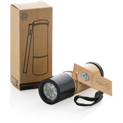 Bambusová svítilna a svítilna z recyklovaného plastu RCS