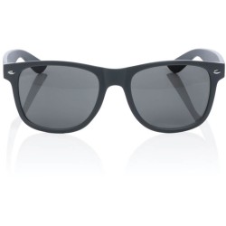 Sluneční brýle z recyklovaného plastu GRS