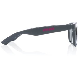 Sluneční brýle z recyklovaného plastu GRS