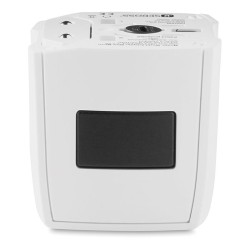 Univerzální cestovní adaptér