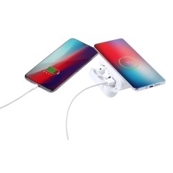 Molik power banka se sluchátky