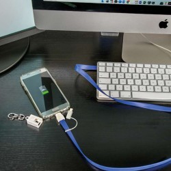 Datový kabel se 3 přípojkami