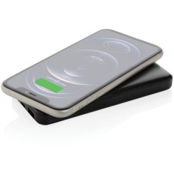 Bezdrátová powerbanka z RCS recyklovaného plastu