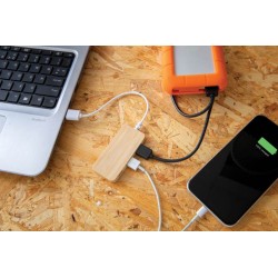 Bambusový USB hub s USB C