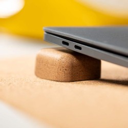 Držák na laptop Priot