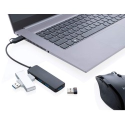 USB hub z RCS recyklovaného plastu