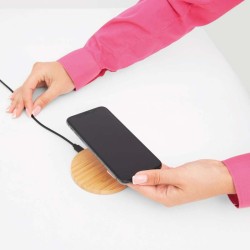 Bezdrátová nabíjecí stanice POWER PLATE