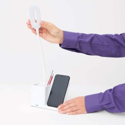 Stolní lampa s nabíjecí stanicí LIGHT a CHARGE