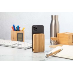 Transparentní power banka SeeBank