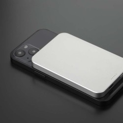 Magsafe, externí baterie z recyklovaného hliníku, 5000 mAh