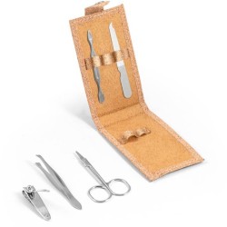 ZENA. Sada na manikúru