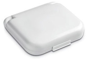 Bílé cestovní šitíčko