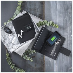 Světelný zápisník velikosti A5 s powerbankou SCX.design O16