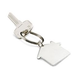 Přívěsek ve tvaru domečku