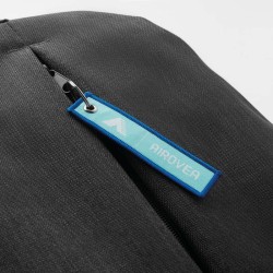 Tkaný přívěsek na klíče.