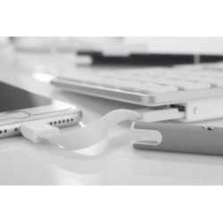 Propiska CHARGE s USB kabelem