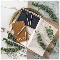 Atlana zápisník A5 s kousky kůže