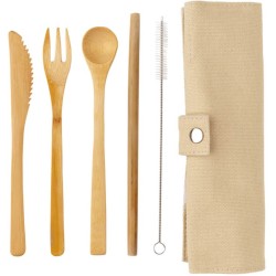 Opakovaně použitelný cestovní příbor z bambusu