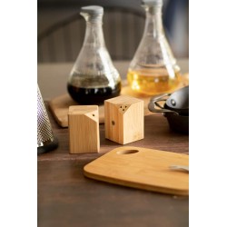 Pepřenka a solnička Kerala