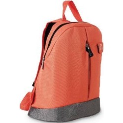 Oranžový batoh s kapsou