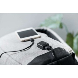 Batoh s ochranou proti krádeži