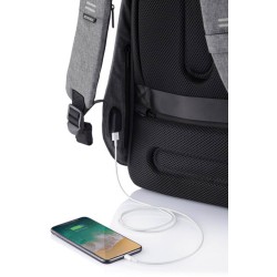 Nedobytný batoh Bobby Hero Regular