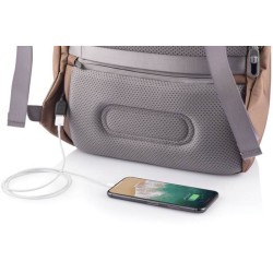 Nedobytný batoh Bobby Soft