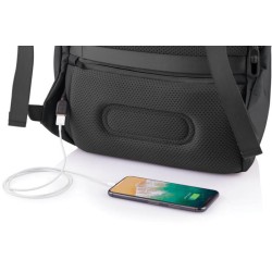 Nedobytný batoh Bobby Soft