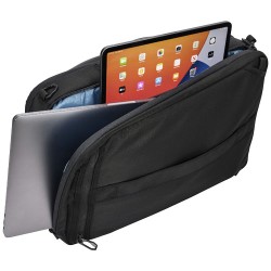 Konvertibilní 17l batoh Thule Accent