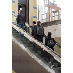 Nedobytný batoh na 15,6 notebook Swiss Peak z RPET AWARE