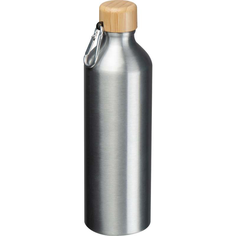 Láhev z recyklovaného hliníku